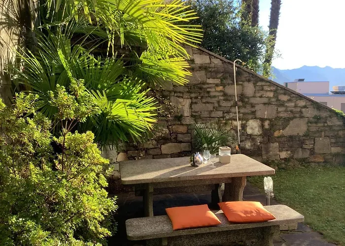 Andromeda Seeblick Locarno