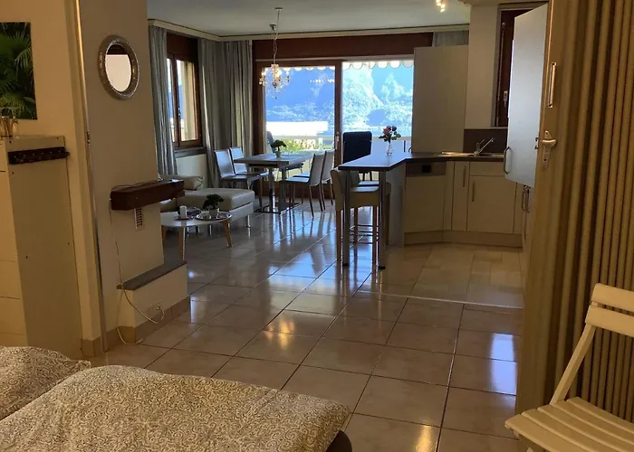 Andromeda Seeblick Locarno